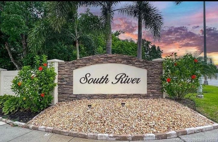 421 South River Drive 204, Stuart