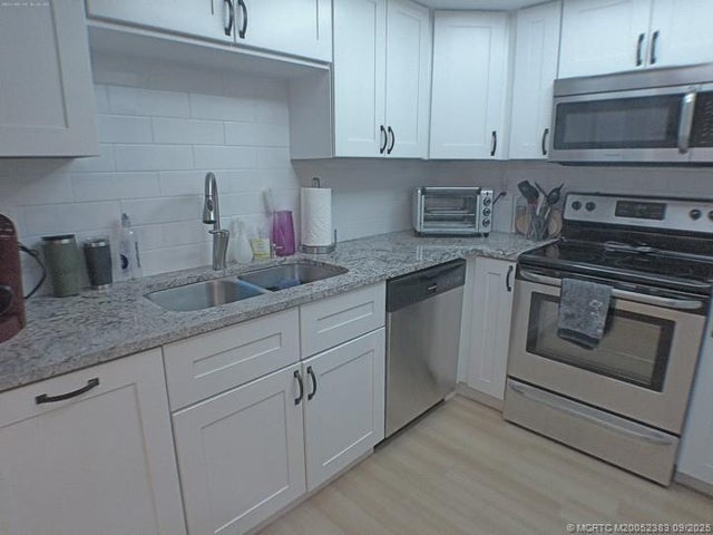 3 of 56 - 421 Sw South River Drive #204, Stuart, FL