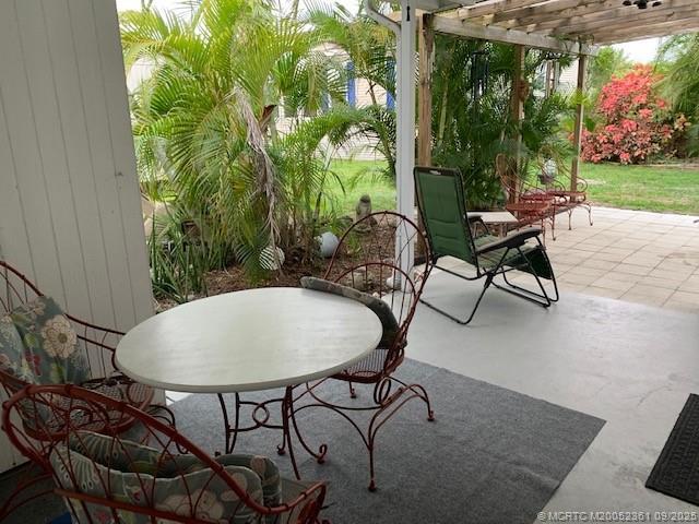 2 of 23 - 6450 Birch Lane, Lantana, FL