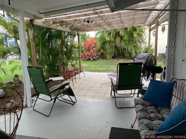 4 of 23 - 6450 Birch Lane, Lantana, FL
