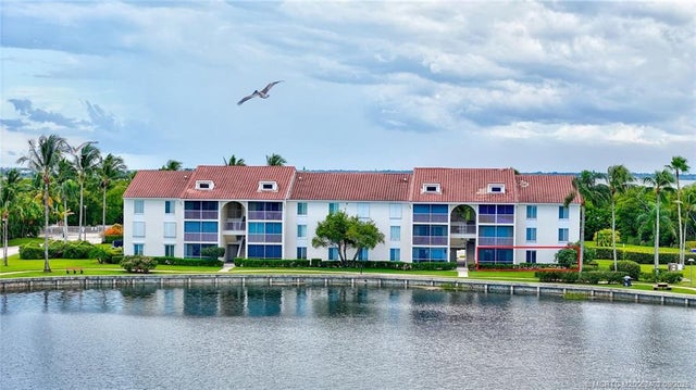 4 of 41 - 4444 Ne Ocean Boulevard #e1, Jensen Beach, FL
