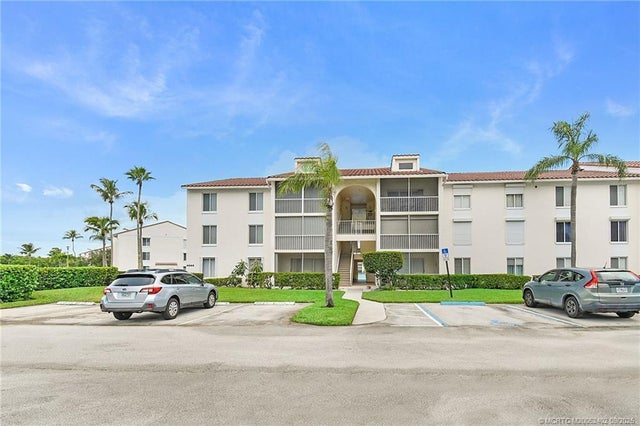 5 of 41 - 4444 Ne Ocean Boulevard #e1, Jensen Beach, FL