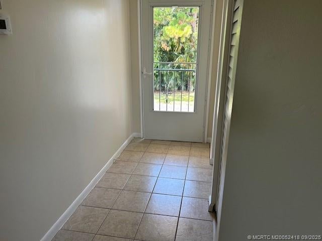 2 of 28 - 1915 Sw Palm City Road #j 8, Stuart, FL