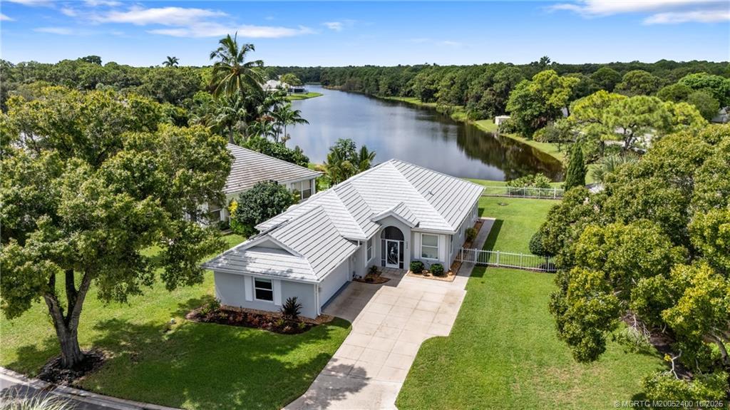 7448 Autumn Lane, Hobe Sound