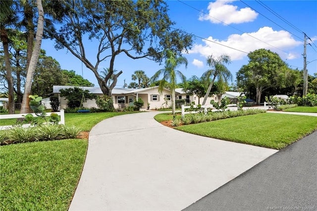 1 of 57 - 1109 Se 7th Street, Stuart, FL