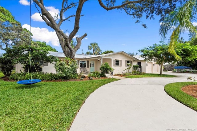 2 of 57 - 1109 Se 7th Street, Stuart, FL