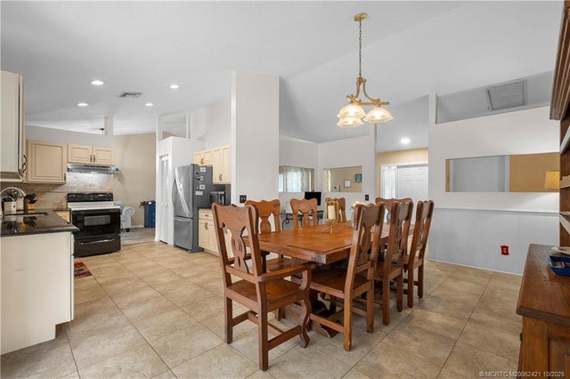 3 of 37 - 8776 Se May Terrace, Hobe Sound, FL