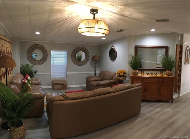 4 of 9 - 16284 Four Wood Way Way, Indiantown, FL