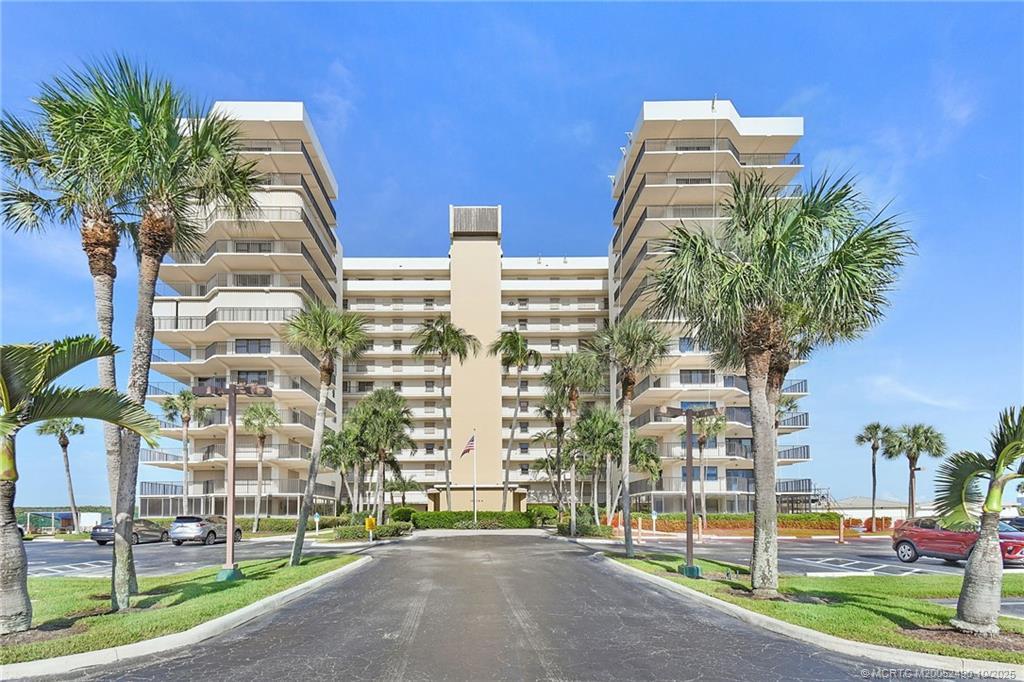 10044 Ocean Drive 401, Jensen Beach