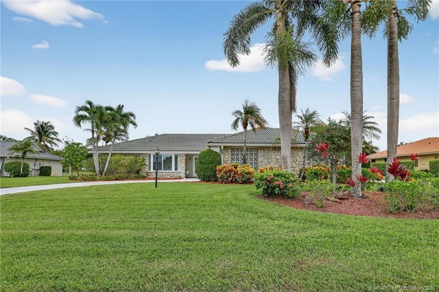 1 of 55 - 3353 Se Fairway, Stuart, FL