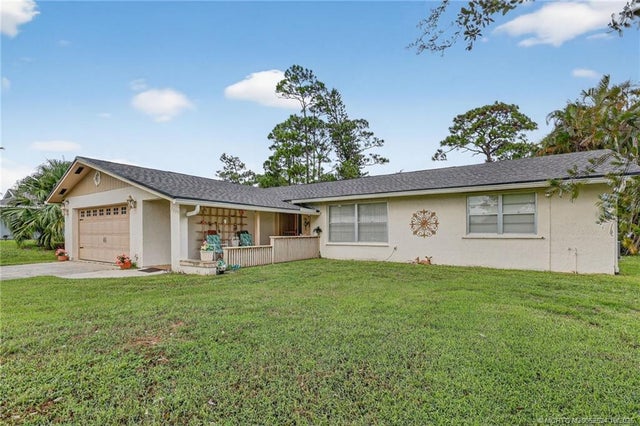 1 of 24 - 6299 Se Poinciana Lane, Hobe Sound, FL