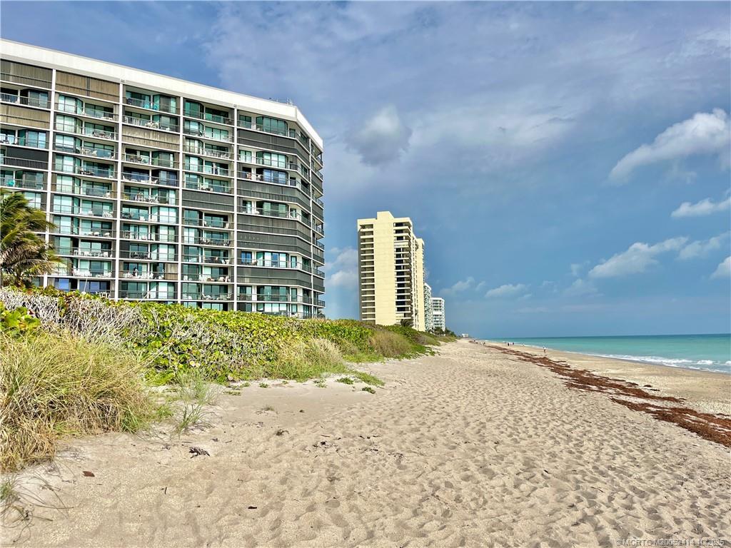 8800 Ocean Drive 1002, Jensen Beach