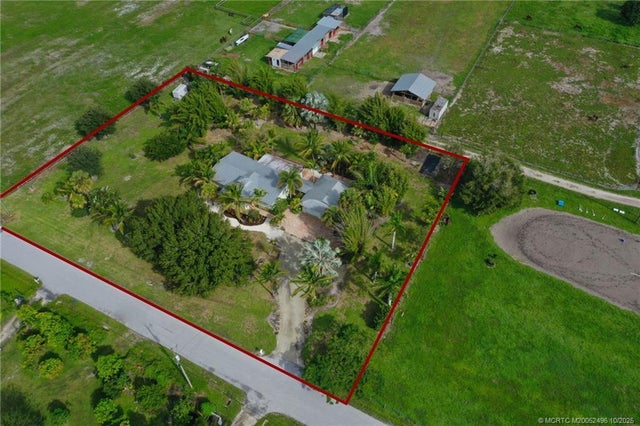 1 of 25 - 2523 Sw Horseshoe Trail, Palm City, FL
