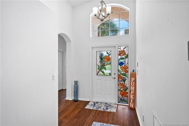 4 of 37 - 908 Nw Mossy Oak Way, Jensen Beach, FL