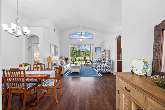 5 of 37 - 908 Nw Mossy Oak Way, Jensen Beach, FL
