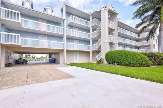 3 of 35 - 40 Ne Plantation Road #107, Stuart, FL
