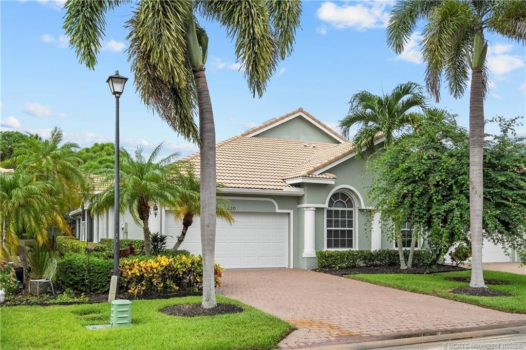 620 Red Pine Way, Jensen Beach