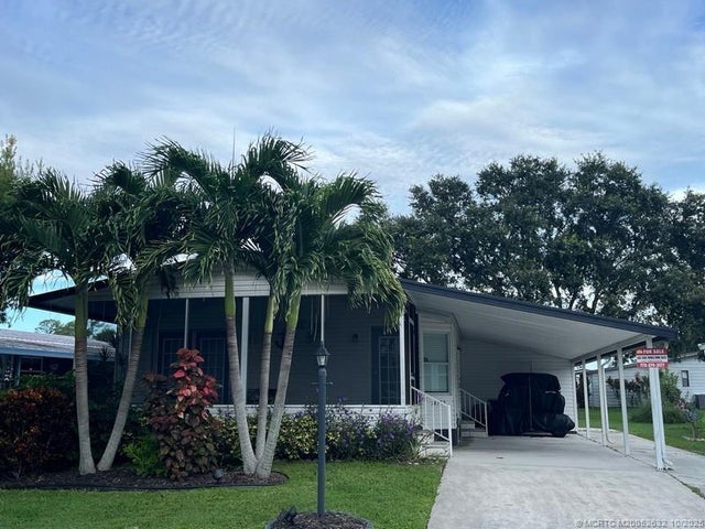1 of 12 - 14532 Sw Divot Drive, Indiantown, FL