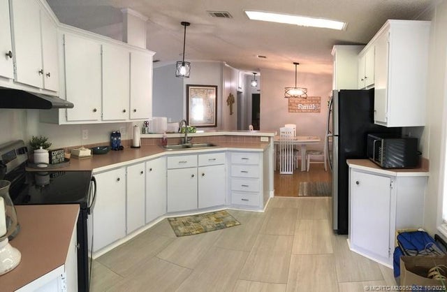 3 of 12 - 14532 Sw Divot Drive, Indiantown, FL