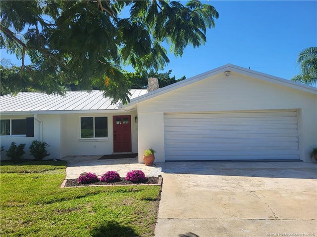 2 of 4 - 2416 Nw Everglades Boulevard, Jensen Beach, FL