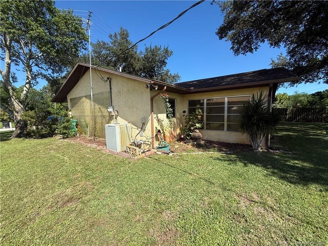 5 of 24 - 442 Sw Lucero Drive, Port St Lucie, FL