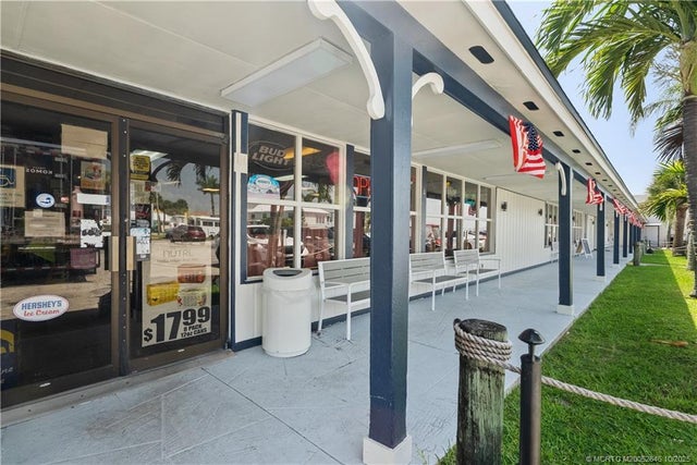 3 of 29 - 943 Nettles Boulevard, Jensen Beach, FL