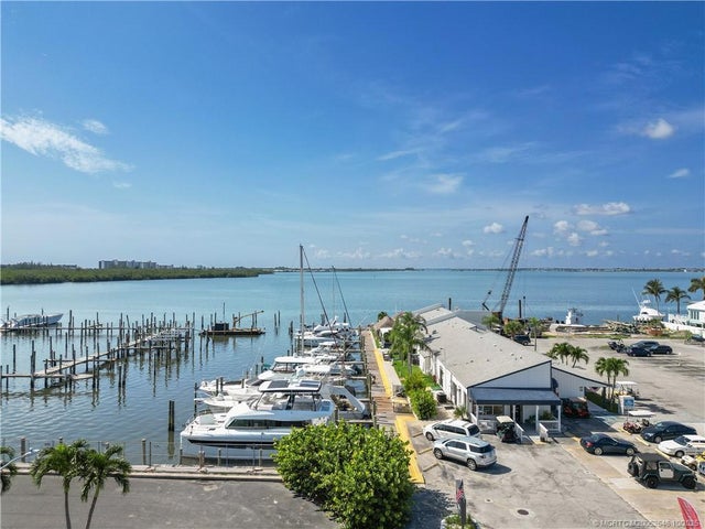 4 of 29 - 943 Nettles Boulevard, Jensen Beach, FL