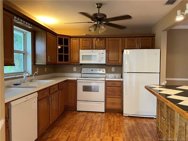 5 of 22 - 3319 Sw Villa Place, Palm City, FL