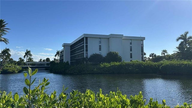 1 of 9 - 3792 Ne Ocean Boulevard #302, Jensen Beach, FL