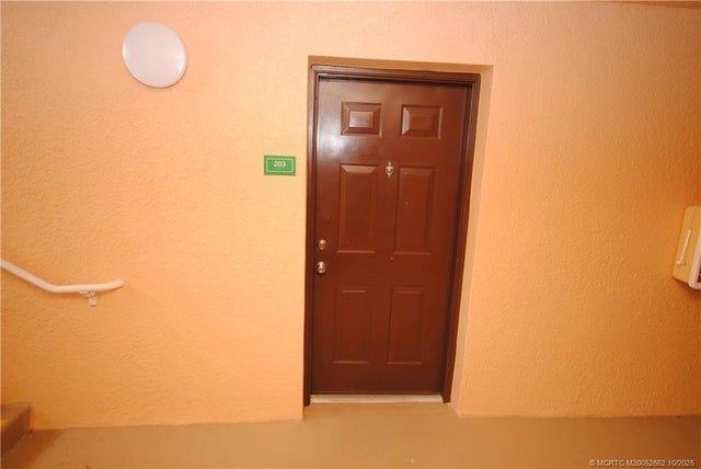 3 of 20 - 251 Sw Palm Drive #203, Port St Lucie, FL