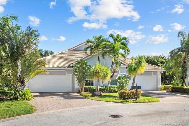 1 of 37 - 691 Nw Red Pine Way, Jensen Beach, FL