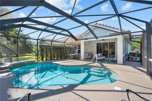 2 of 37 - 691 Nw Red Pine Way, Jensen Beach, FL