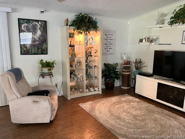 4 of 67 - 6201 Holly Lane, Lantana, FL