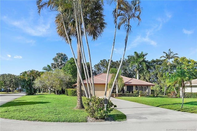 4 of 53 - 2225 Sw Creekside Drive, Palm City, FL