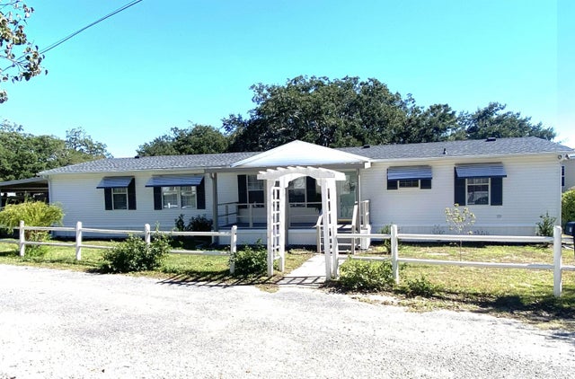 Photo of Listing #2525303