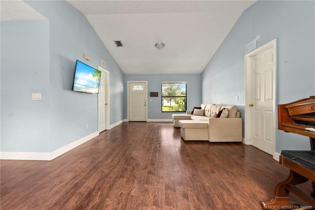 5 of 32 - 452 Sw Todd Avenue, Port St Lucie, FL