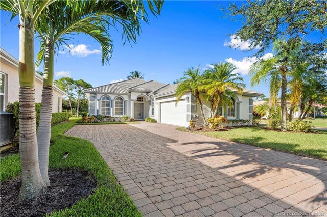3 of 70 - 4607 Nw Red Bay Circle, Jensen Beach, FL
