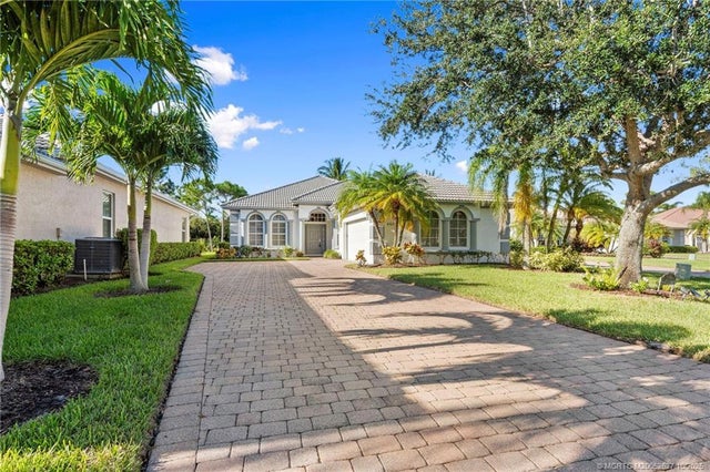 4 of 70 - 4607 Nw Red Bay Circle, Jensen Beach, FL