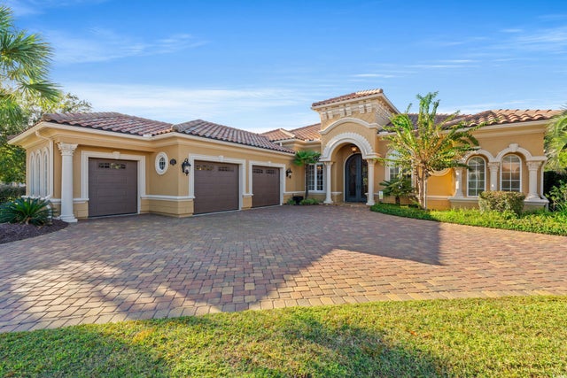 Photo of Listing #2525441