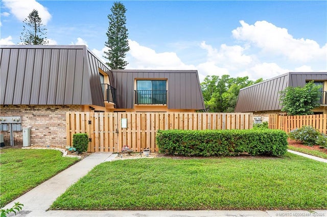 3 of 39 - 5802 Se Windsong Lane, Stuart, FL