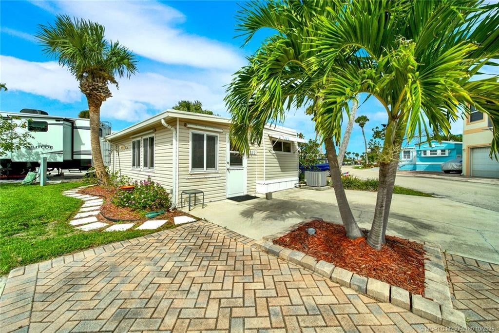10725 Ocean Drive 162, Jensen Beach