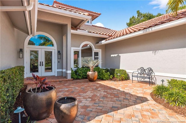 5 of 43 - 2020 Nw Royal Fern Court, Palm City, FL