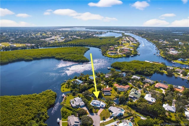 2 of 49 - 802 Se Portage Avenue, Port St Lucie, FL