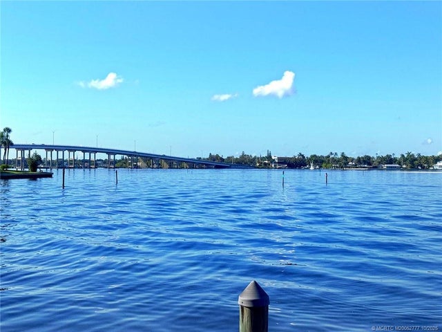 4 of 32 - 1868 Sw Palm City Road #204, Stuart, FL