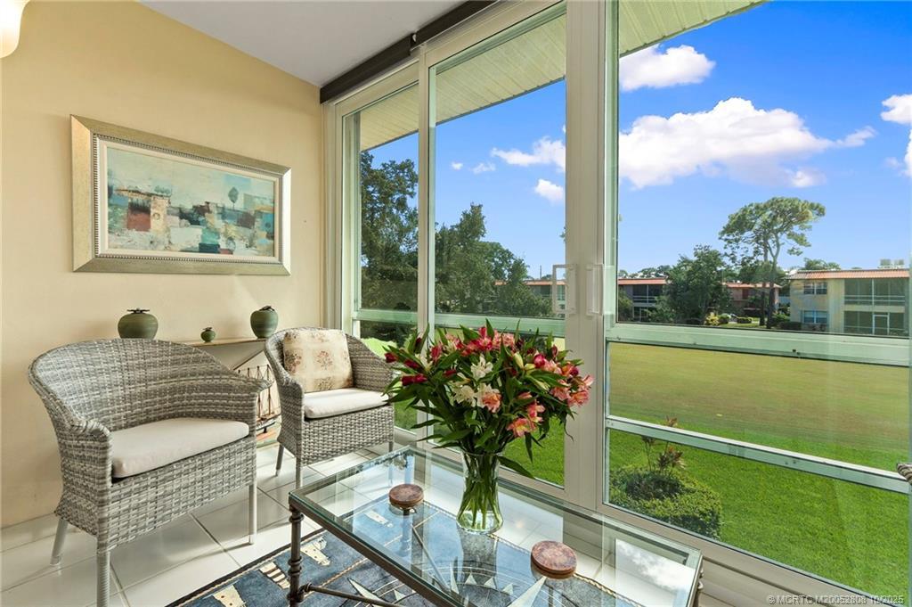 1913 Palm City Road 7f, Stuart