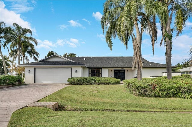 2 of 18 - 1692 Se Mariner Lane, Port St Lucie, FL