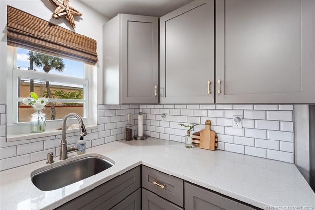 4 of 44 - 1981 Sw Palm City Road #42c, Stuart, FL