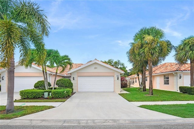 2 of 35 - 8328 Se Double Tree Drive, Hobe Sound, FL