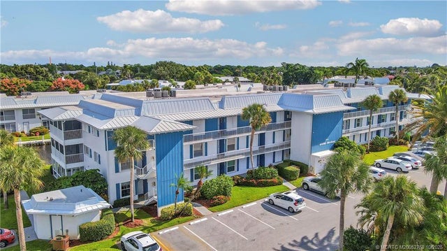 2 of 56 - 1866 Sw Palm City Road #204, Stuart, FL