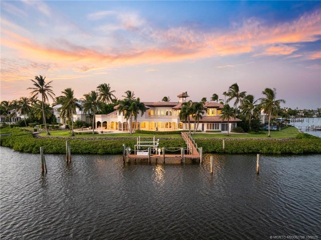 2 of 67 - 2440 Se Bahia Way, Stuart, FL